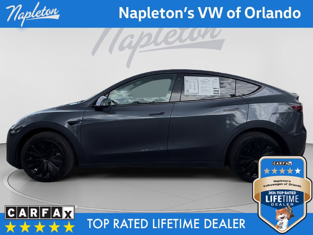 Used 2023 Tesla Model Y Long Range AWD/4WD image 2
