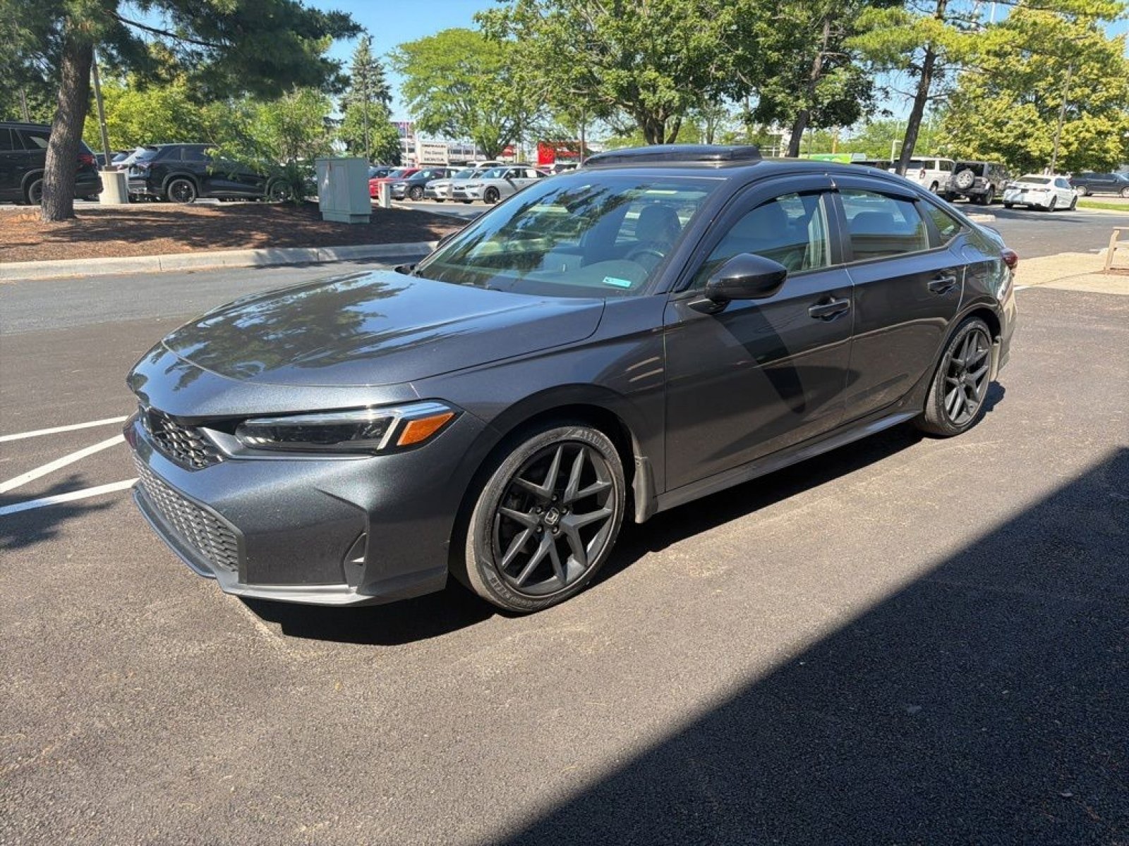 Used 2025 Honda Civic Sport image 4