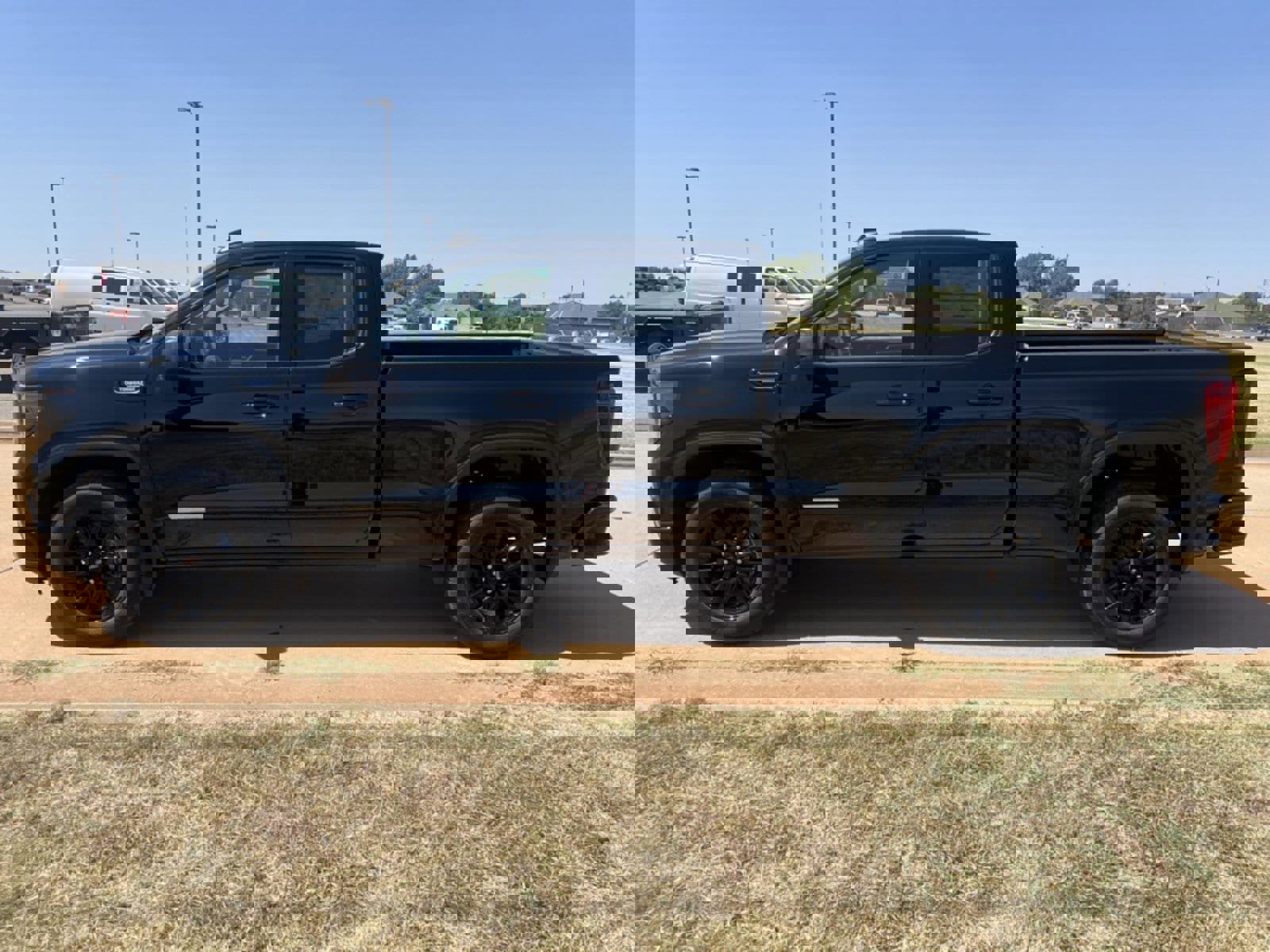 Used 2024 GMC Sierra 1500 Elevation image 6