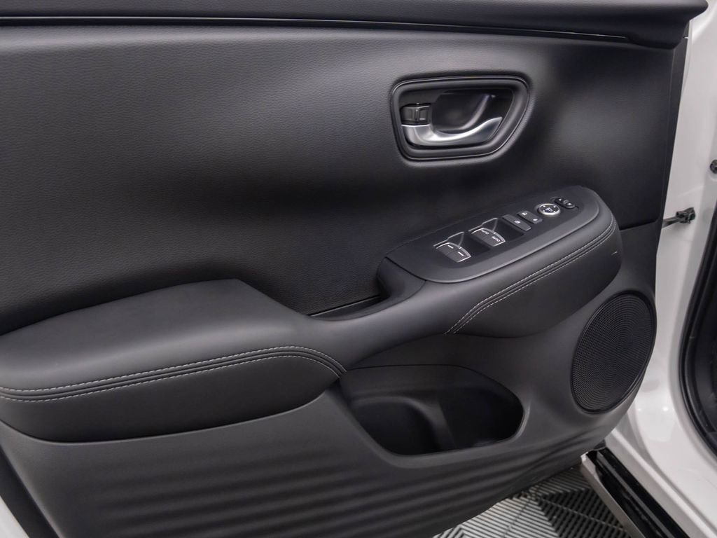 New 2026 Honda HR-V EX-L image 14