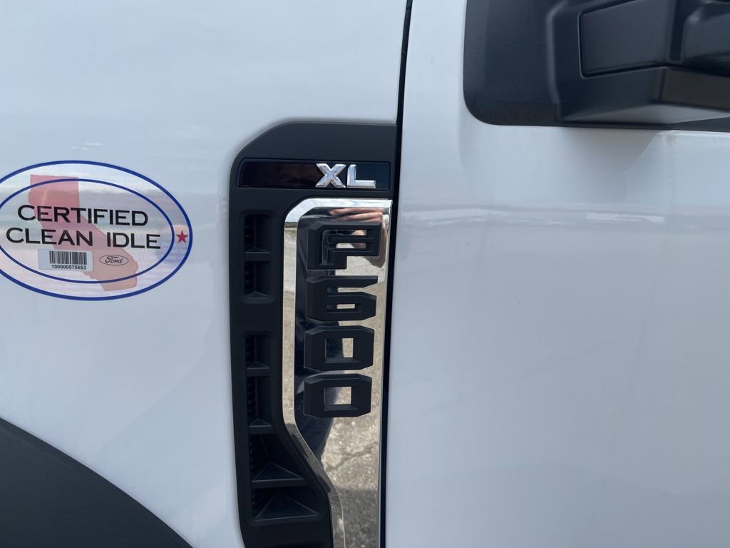 New 2025 Ford F600 4x4 Regular Cab Super Duty w/ XL Chrome Package image 10