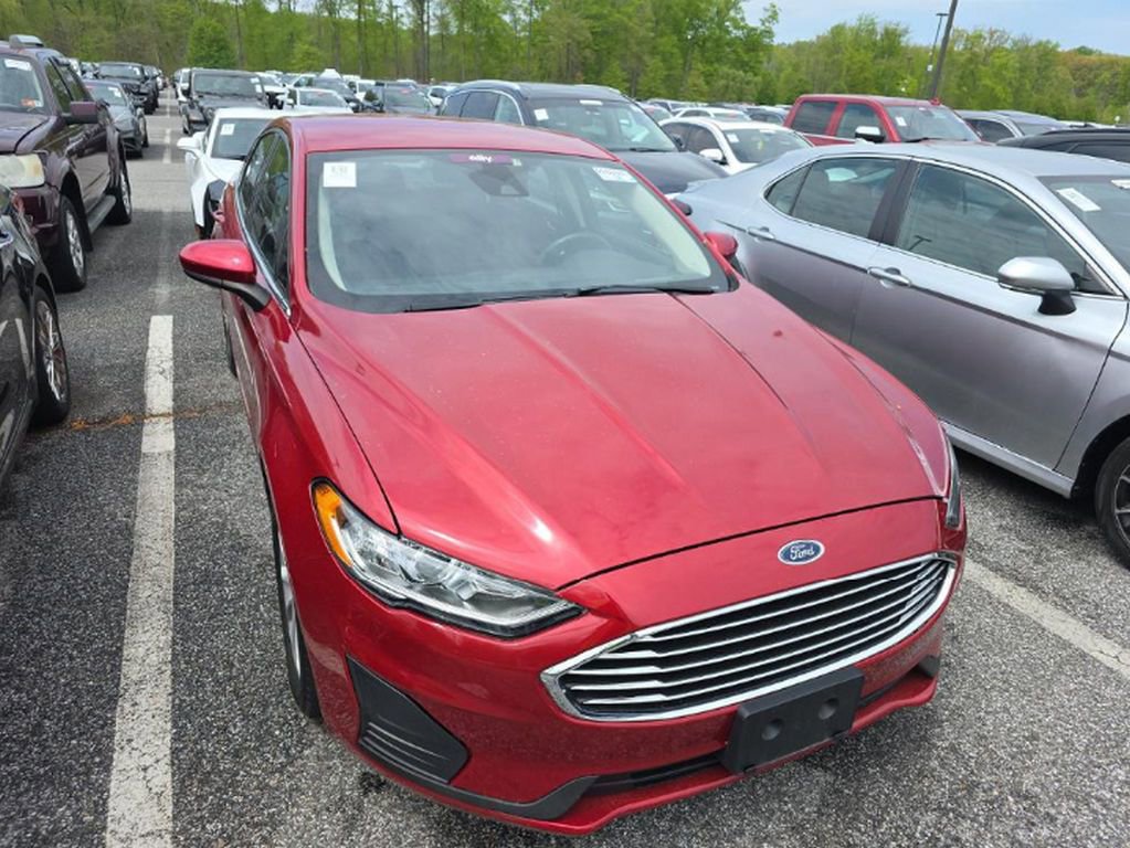 Used 2020 Ford Fusion SE FWD image 3