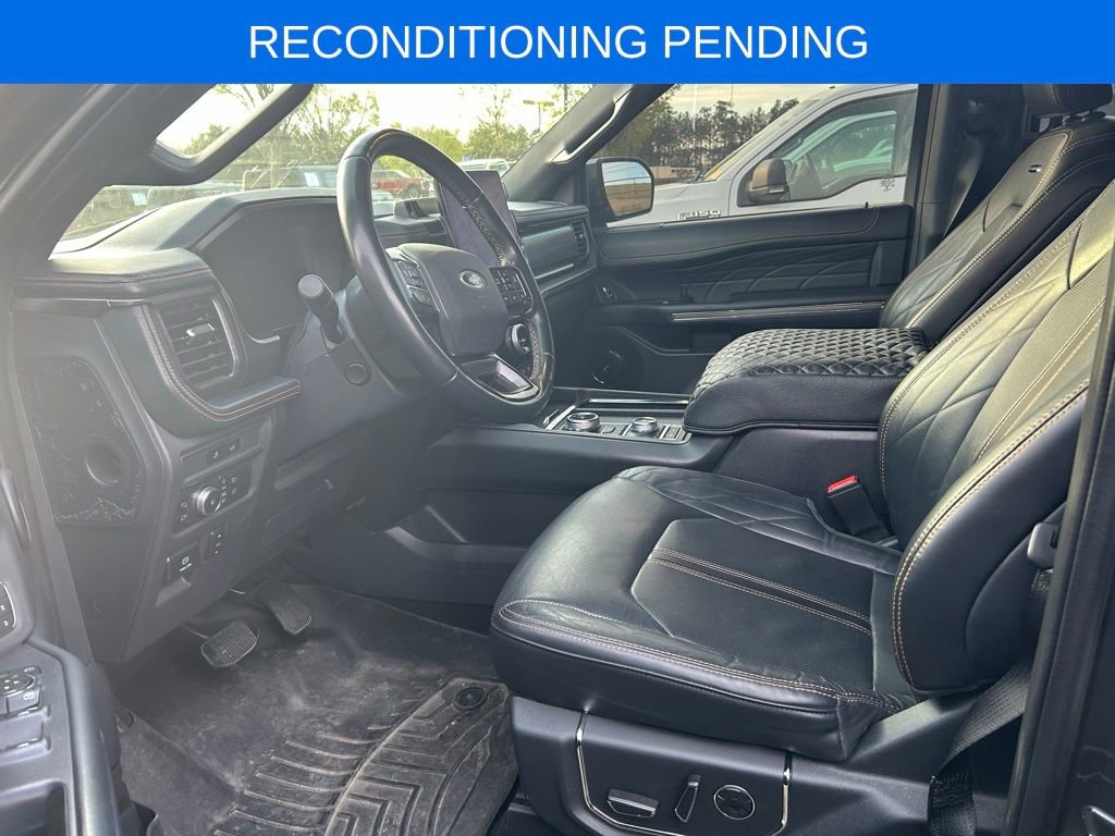 Used 2022 Ford Expedition Platinum image 6