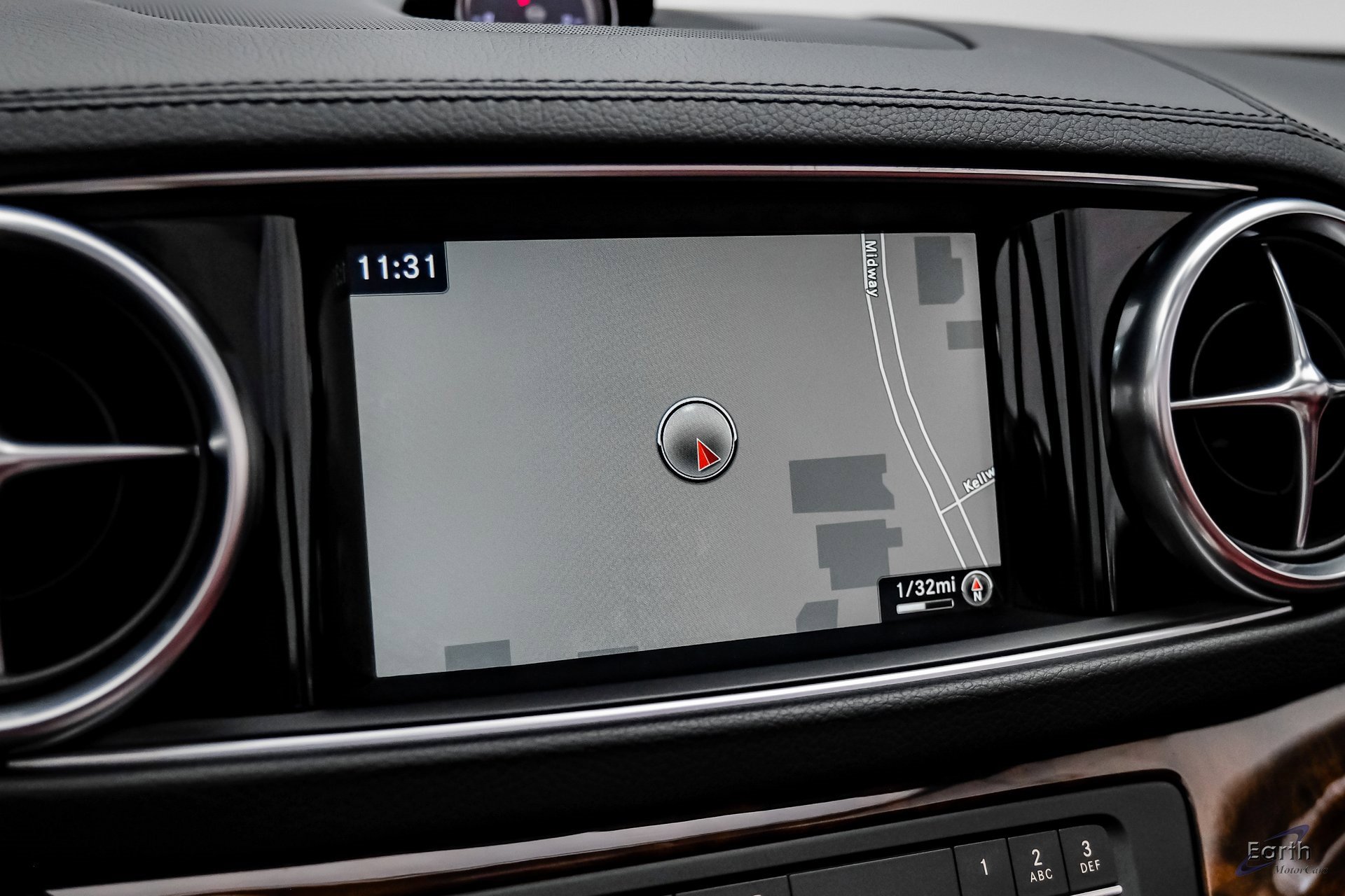 Used 2017 Mercedes-Benz SL 550 image 72