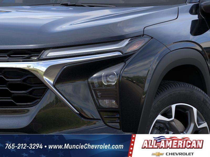 New 2025 Chevrolet Trax LT w/ Driver Confidence Package image 10