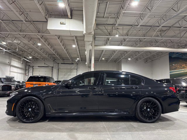 Used 2016 BMW 750i RWD image 35