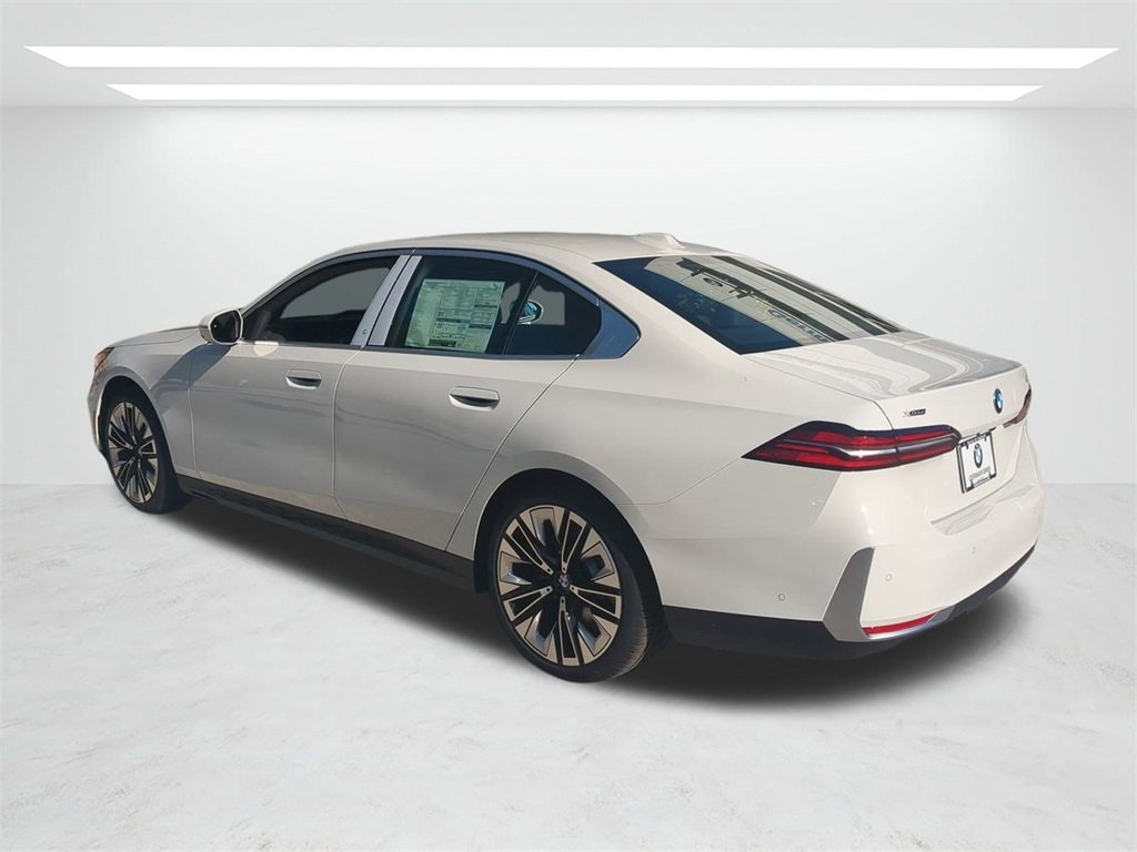 New 2026 BMW 530i xDrive 530i xDrive image 6