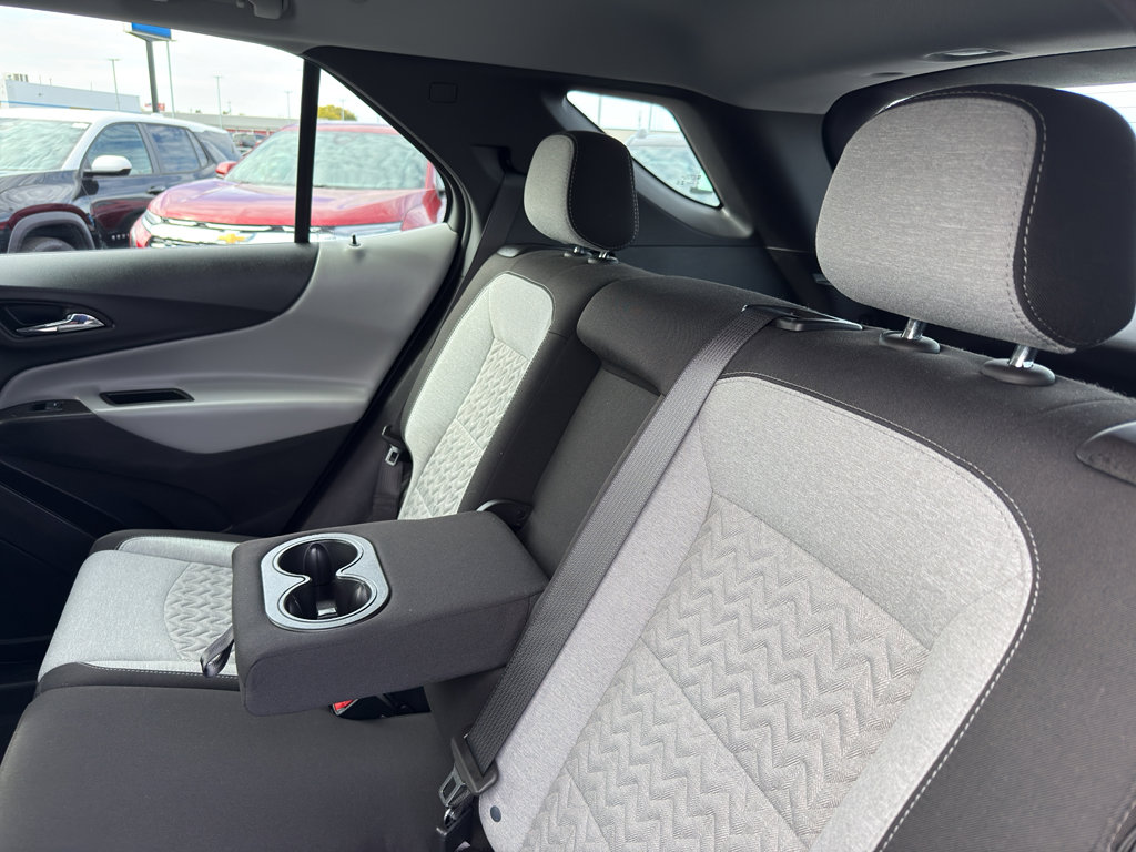 Certified 2024 Chevrolet Equinox LS image 32