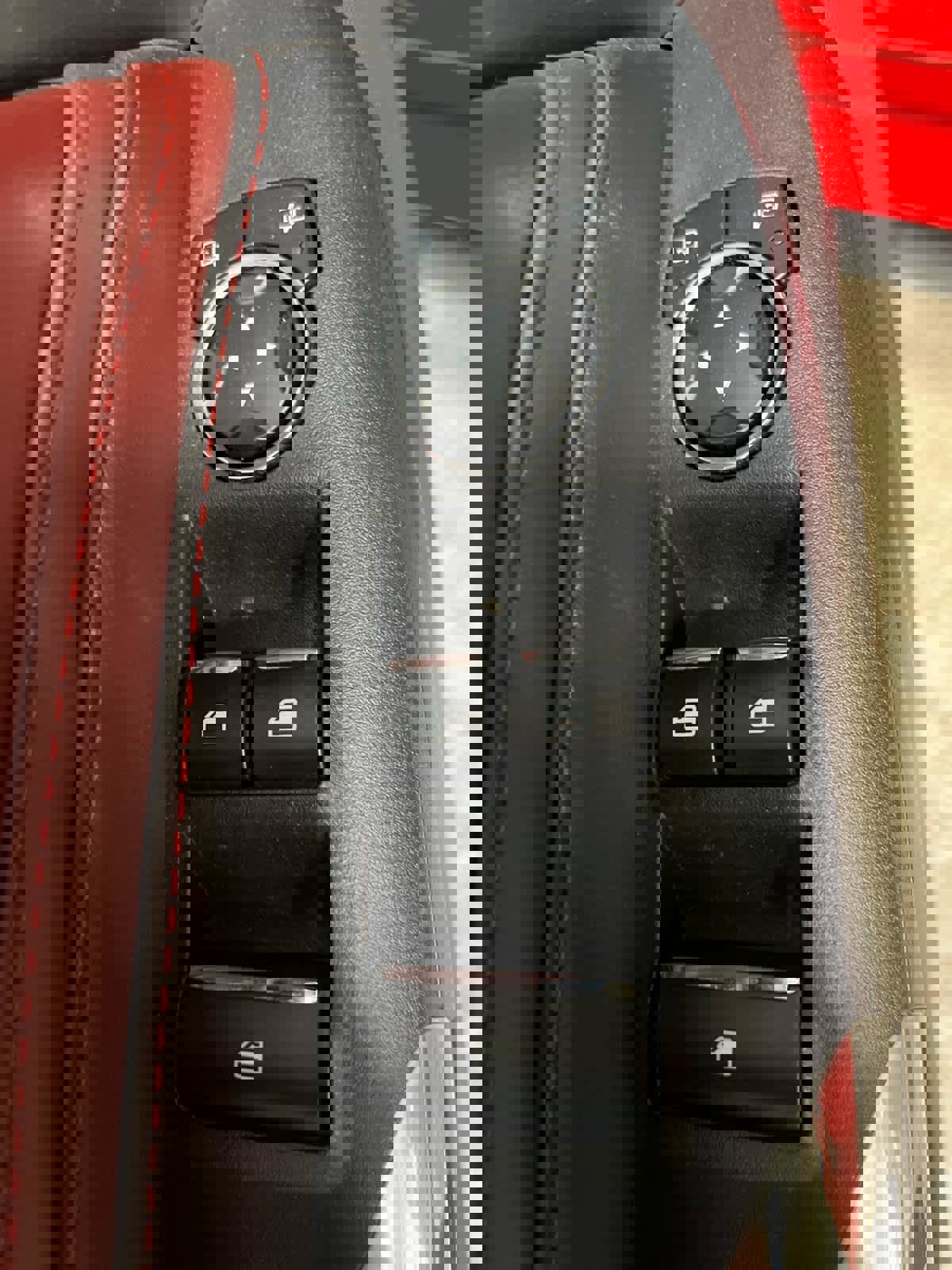 Used 2025 Ford Mustang GT Premium image 25