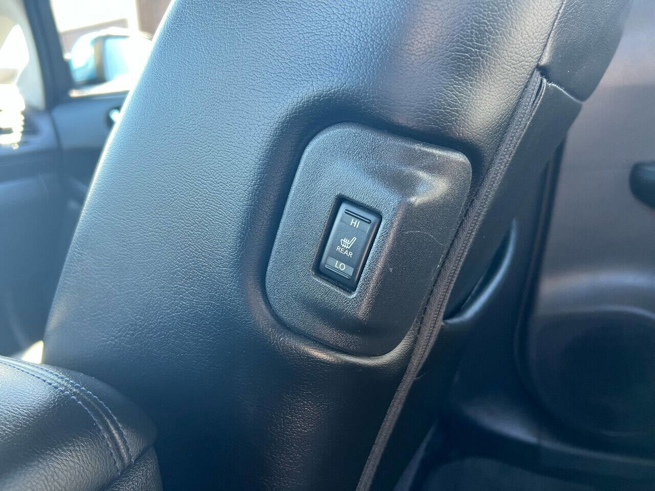 Used 2014 Nissan Leaf SL w/ Premium Package image 52