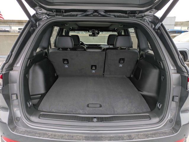 New 2026 Jeep Grand Cherokee Limited w/ Limited Altitude Package RWD image 12