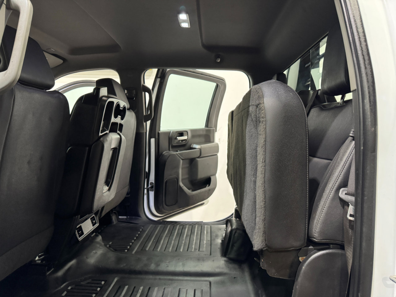 Used 2023 Chevrolet Silverado 3500 W/T w/ WT Fleet Convenience Package image 19