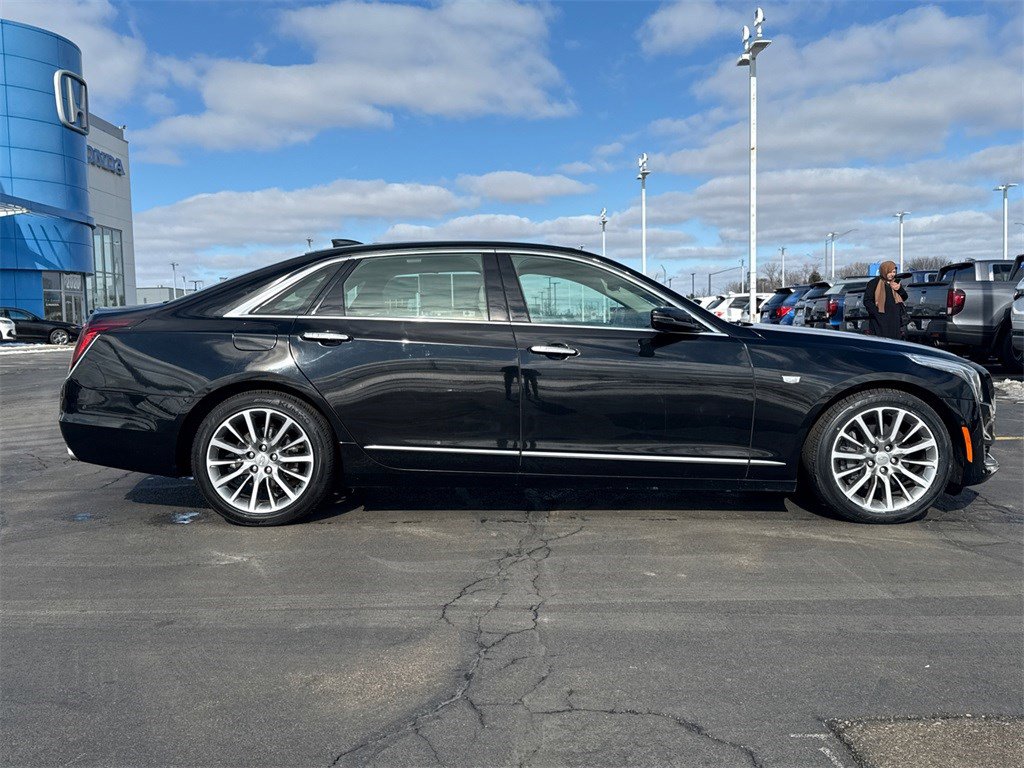 Used 2018 Cadillac CT6 Luxury image 12