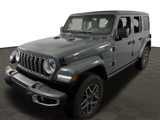 Used 2024 Jeep Wrangler Sahara w/ Technology Group image 3