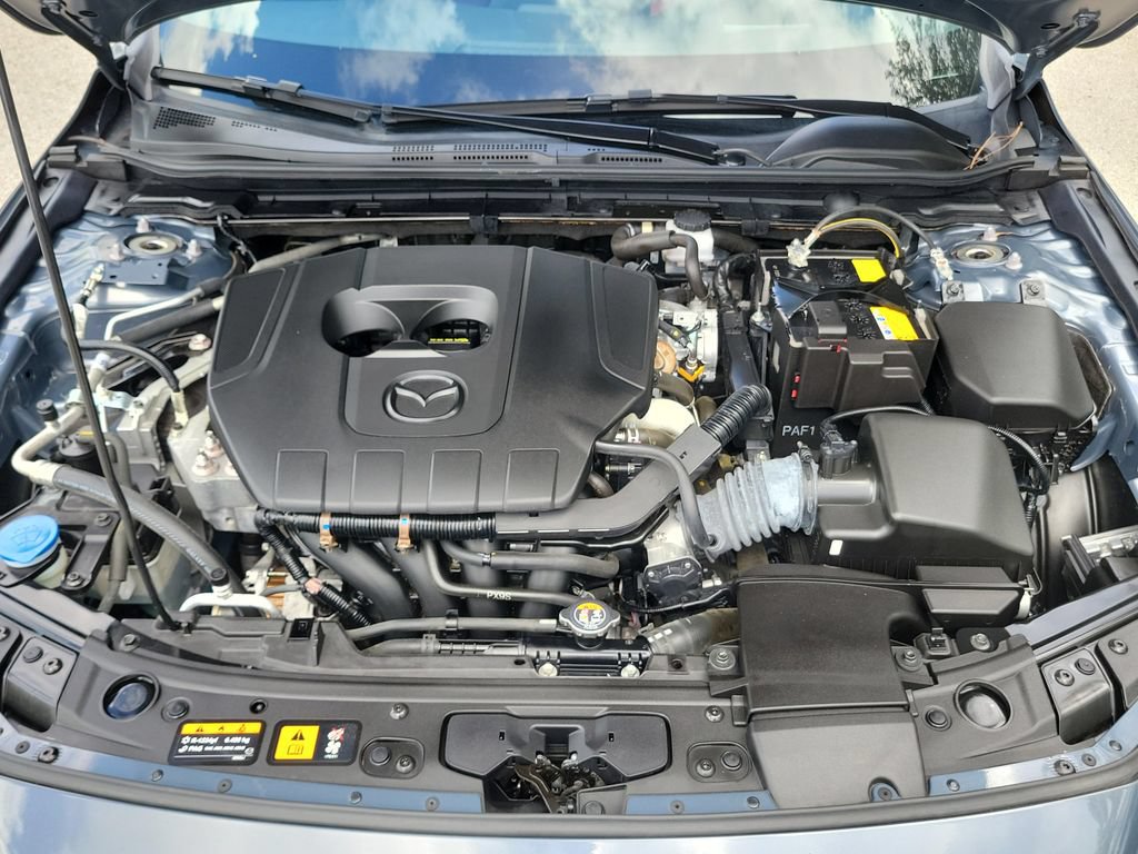 Used 2025 MAZDA MAZDA3 2.5 S Hatchback w/ Premium Pkg FWD image 37
