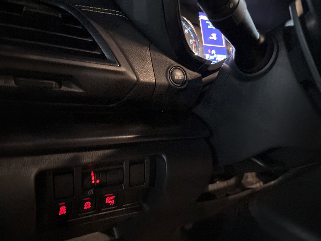 Used 2022 Subaru Crosstrek 2.5i Sport w/ Moonroof Package image 9