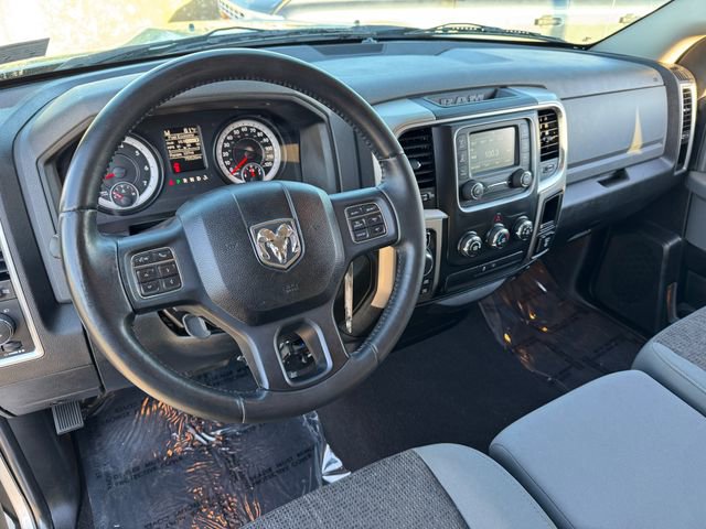Used 2014 RAM 1500 Classic SLT AWD/4WD image 3