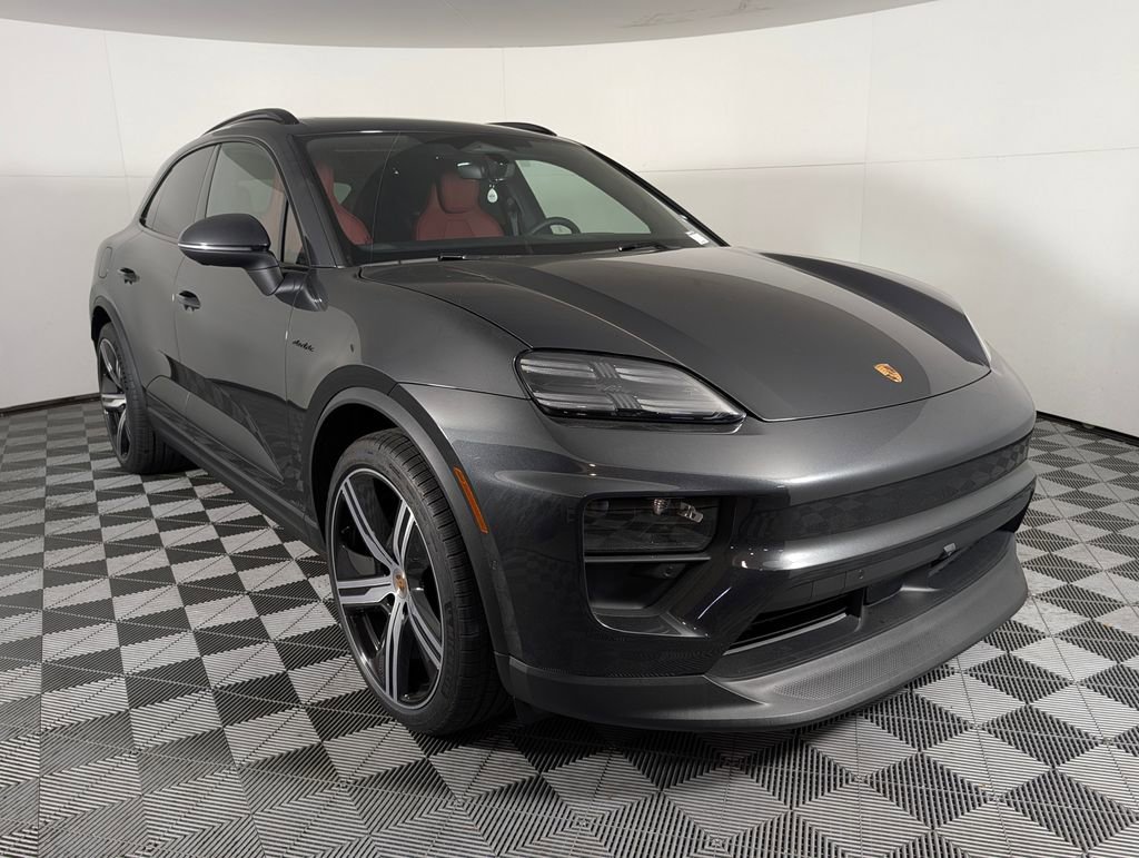 New 2026 Porsche Macan 4 Electric AWD/4WD image 10