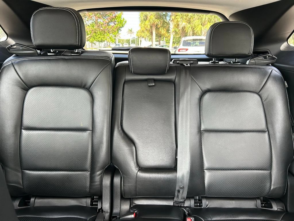 New 2023 Ford Escape SE FWD image 12