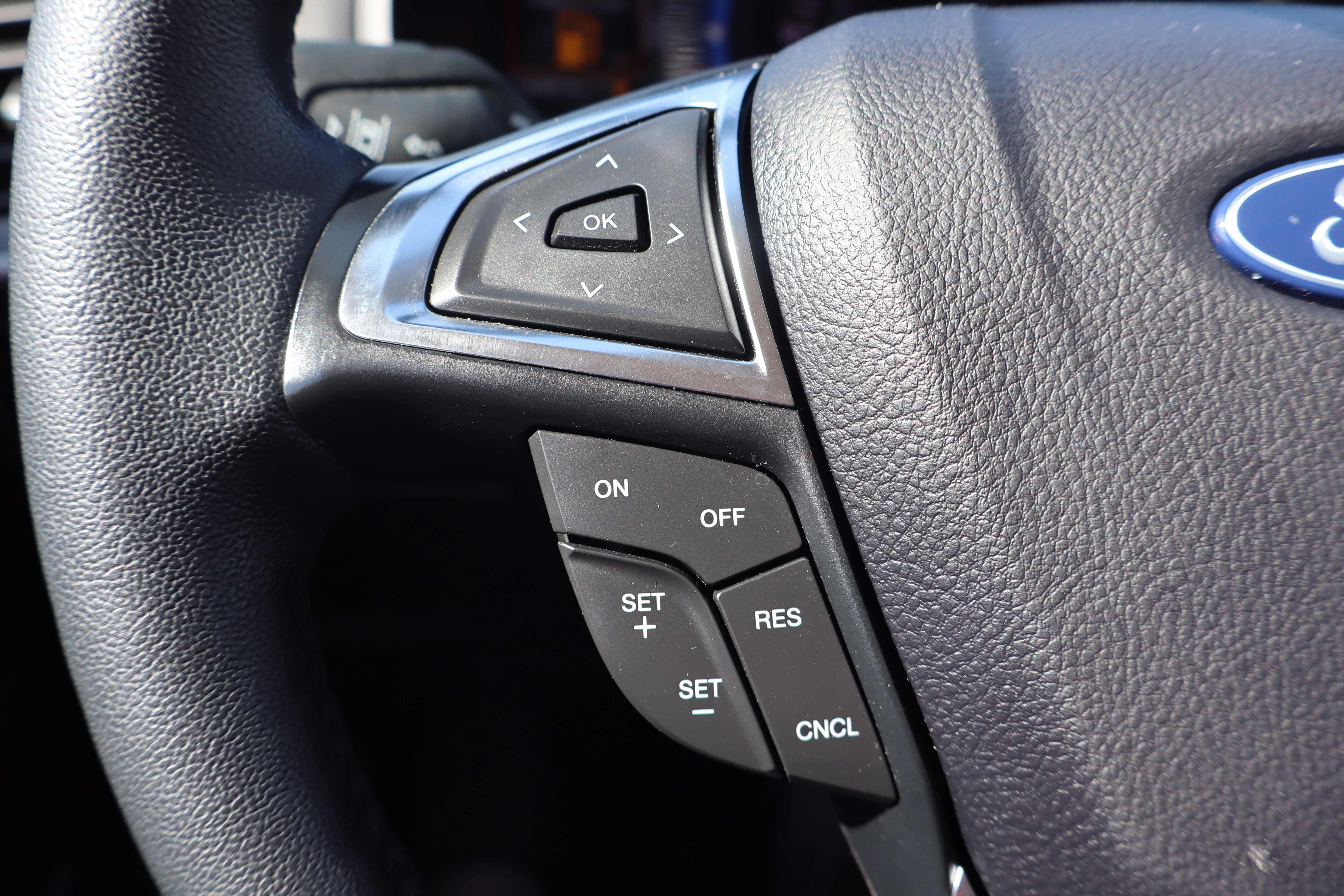 Used 2024 Ford Edge SEL w/ Convenience Package AWD/4WD image 16