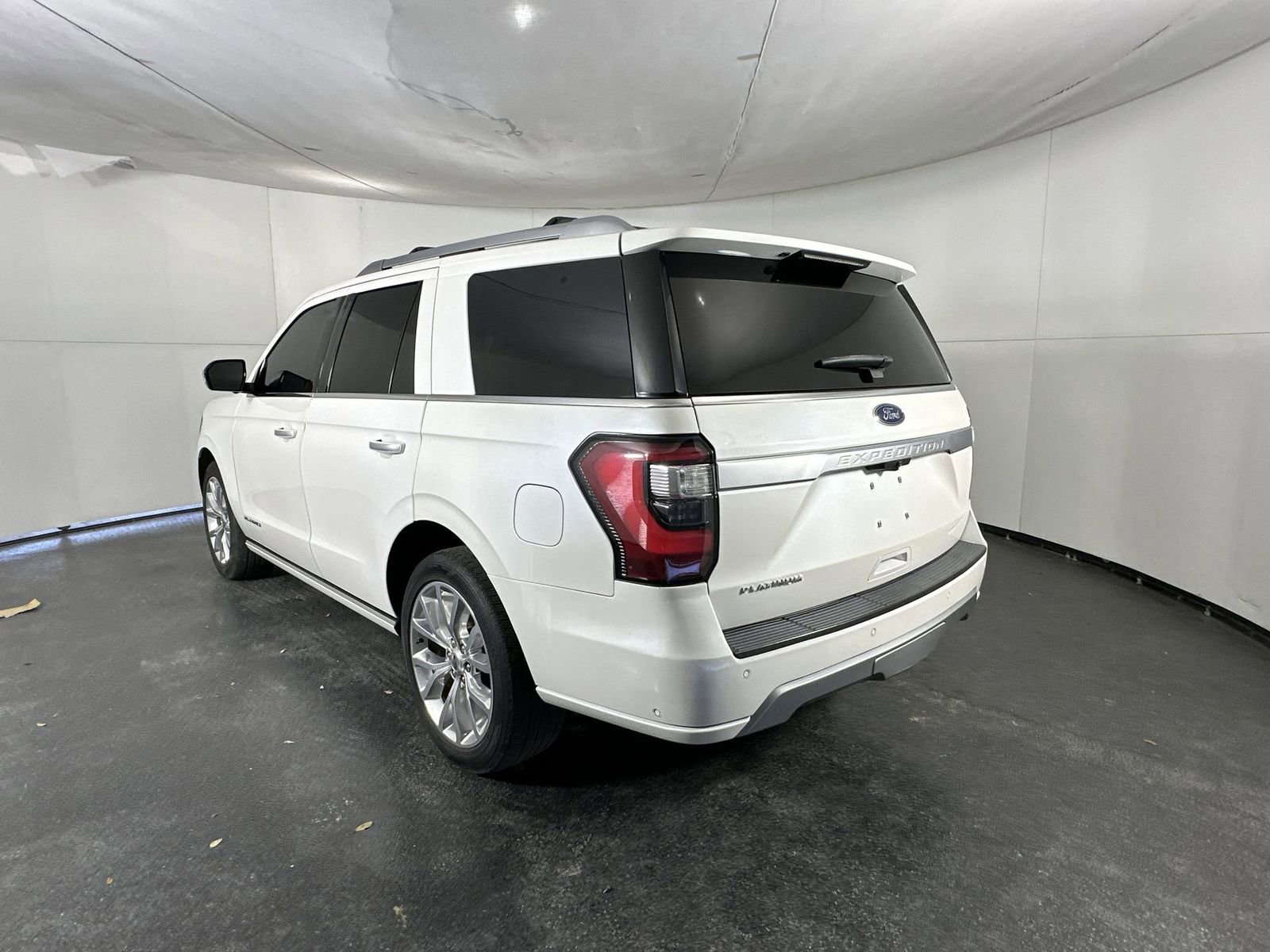 Used 2018 Ford Expedition Platinum image 6