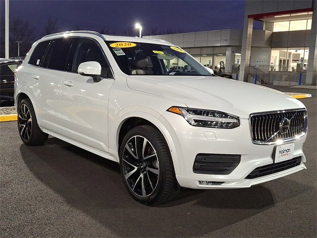 Used 2020 Volvo XC90 T6 Momentum w/ Protection Package Premier image 2