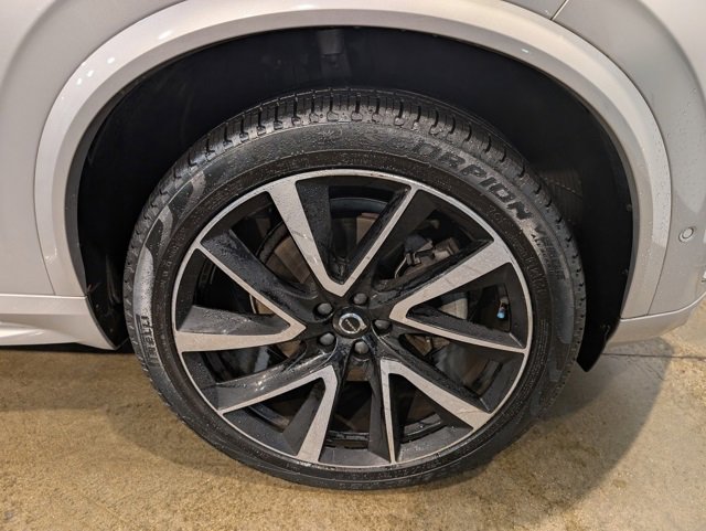 Used 2023 Volvo XC90 B6 Plus w/ Protection Package image 8