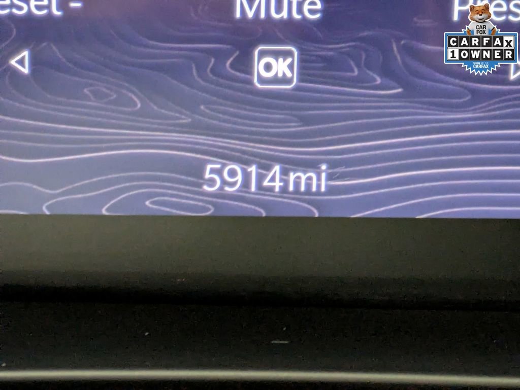 Used 2024 Jeep Grand Cherokee Altitude image 17