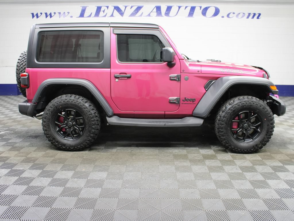 Used 2024 Jeep Wrangler Sport AWD/4WD image 2