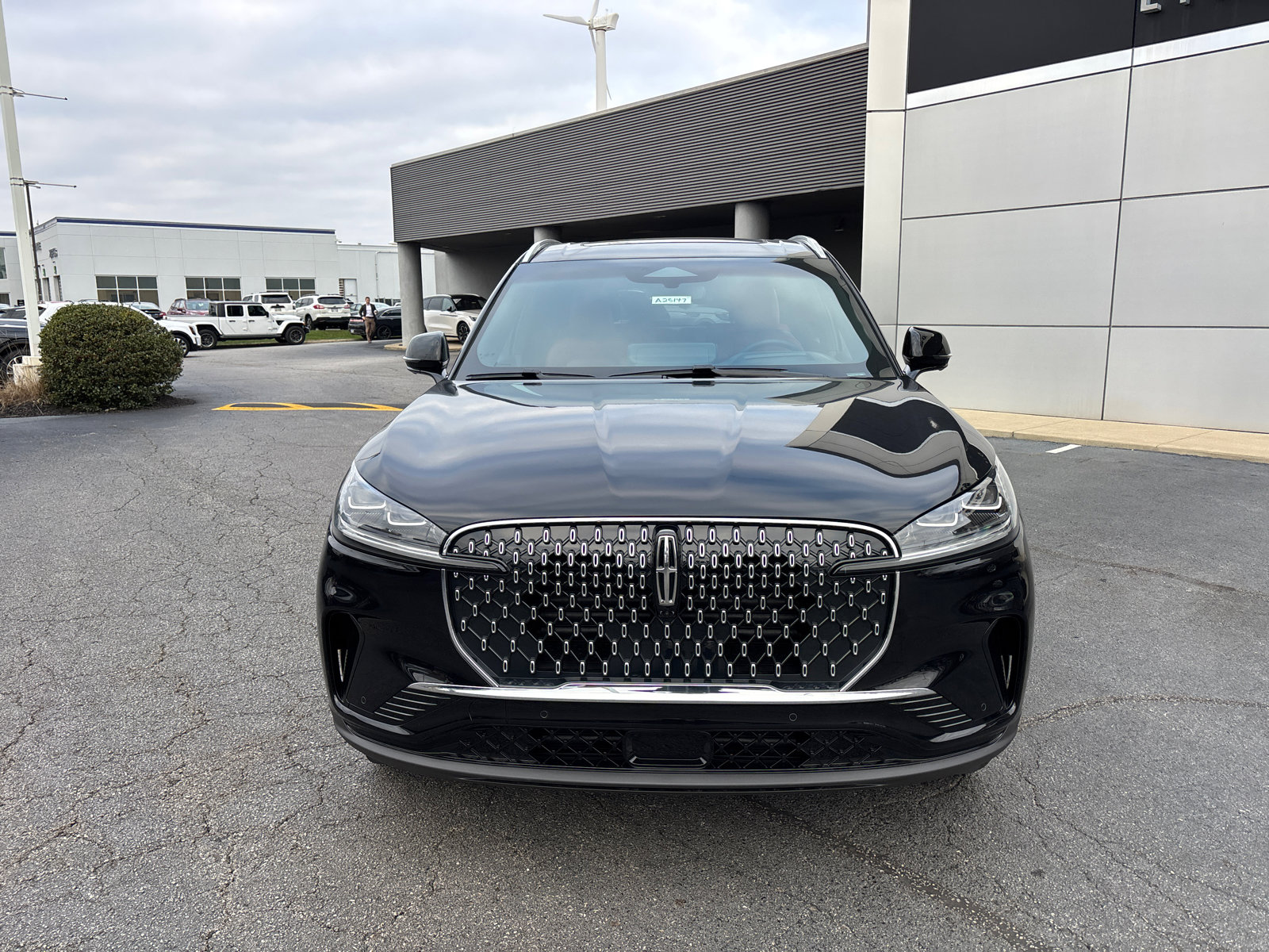 New 2025 Lincoln Aviator Reserve w/ Illumination Package image 2
