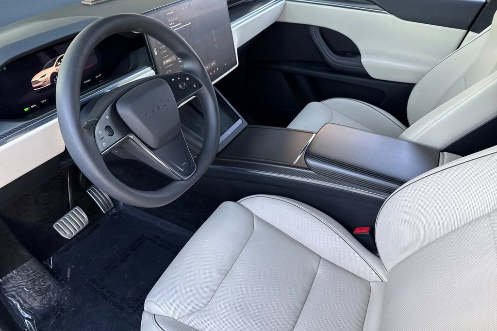 Used 2023 Tesla Model X Plaid AWD/4WD image 9