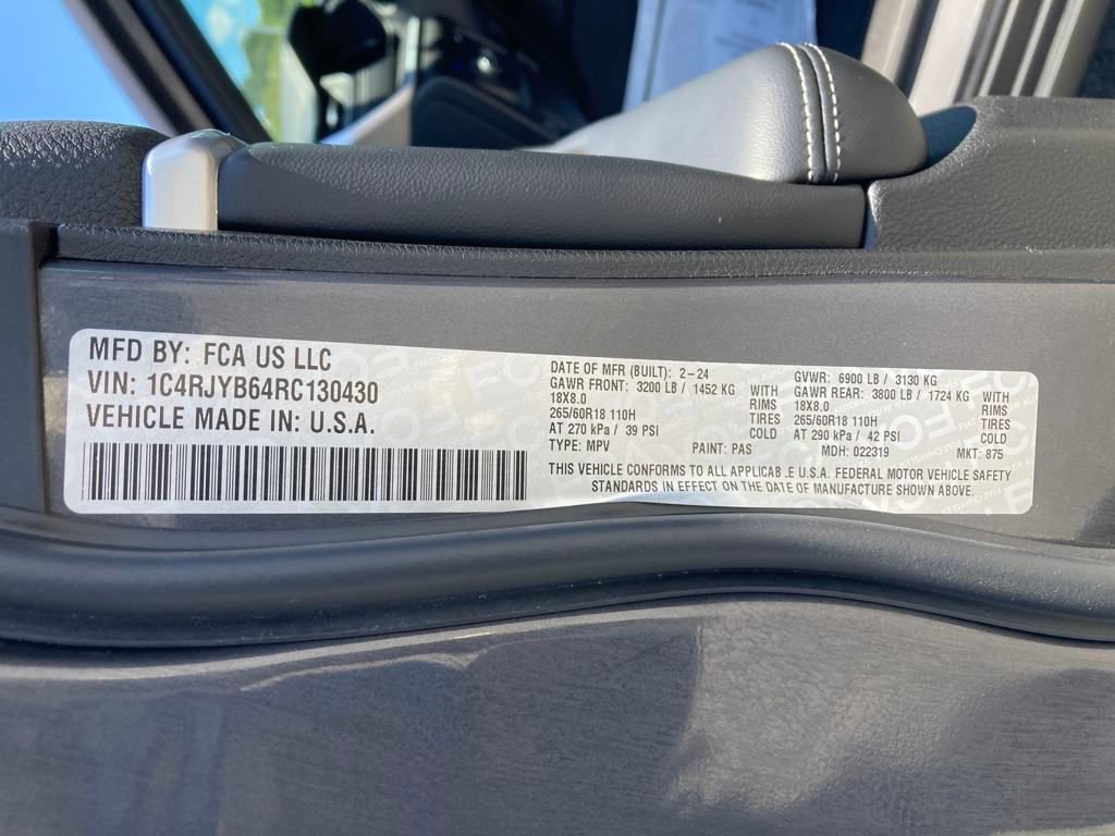 New 2024 Jeep Grand Cherokee Limited 4xe image 28