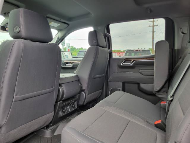 New 2026 Chevrolet Silverado 1500 LT w/ LPO, Dark Essentials Package AWD/4WD image 25