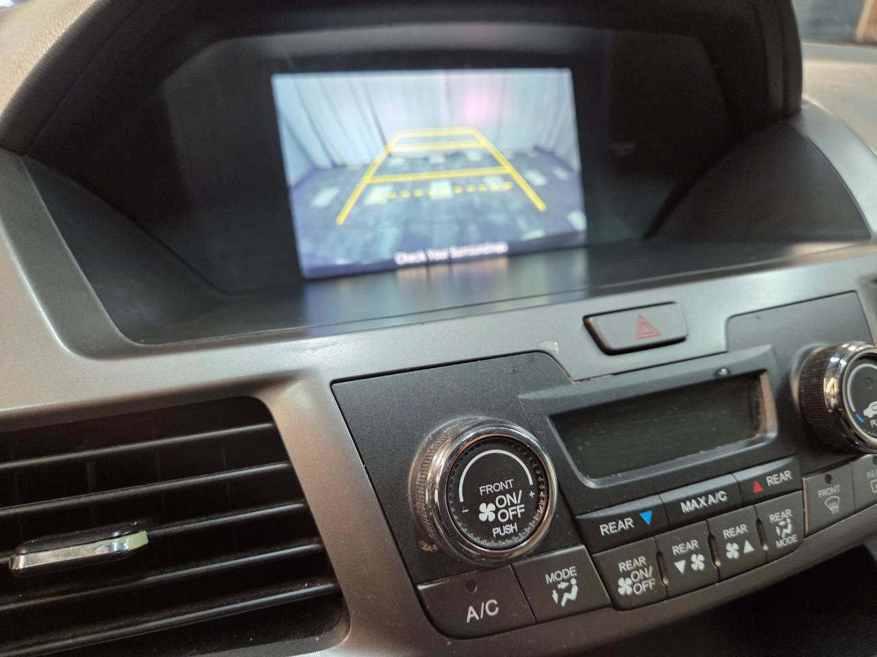 Used 2016 Honda Odyssey LX image 20