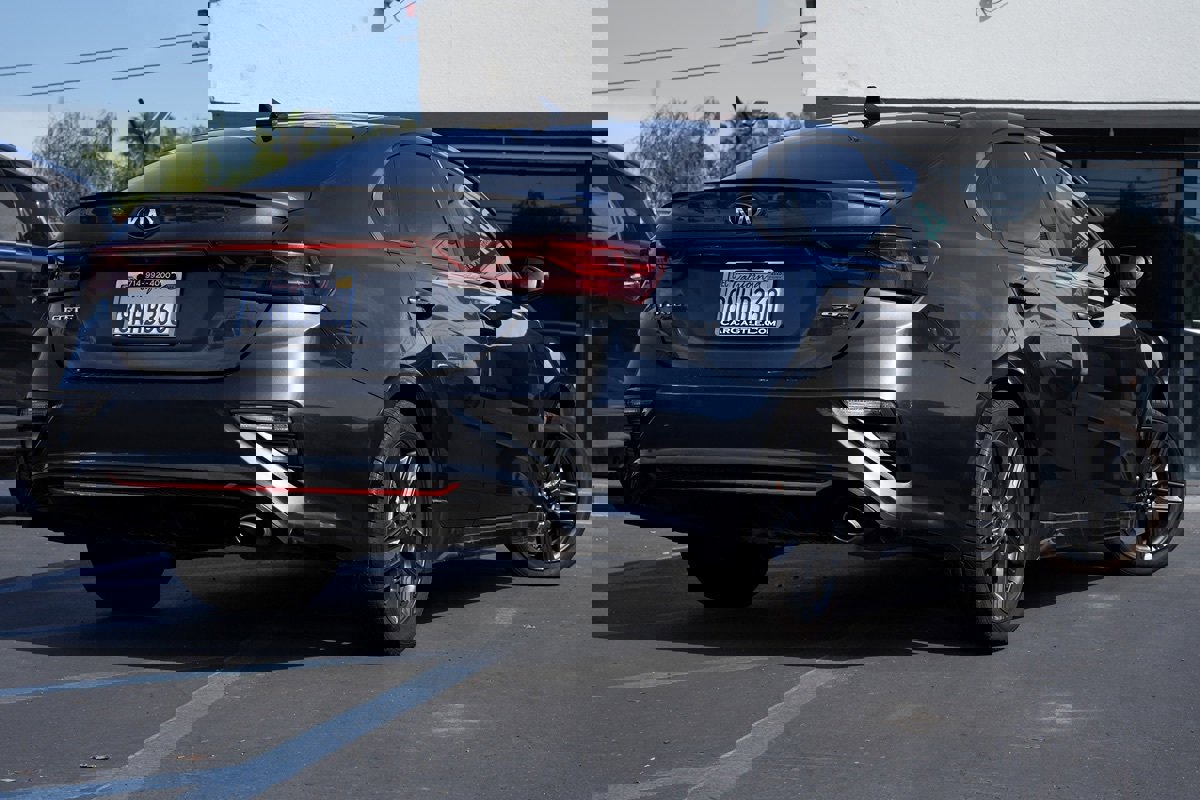 Used 2020 Kia Forte GT-Line w/ GT-Line Premium Package image 5