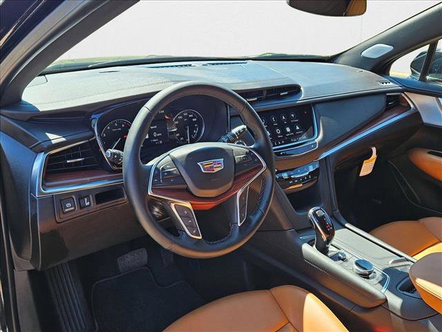 New 2025 Cadillac XT5 Premium Luxury w/ LPO, Bronce Accent Package video 3