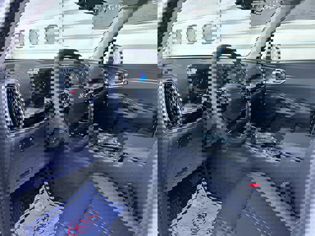 New 2026 Kia Sorento S w/ S Panoramic Sunroof Package image 10