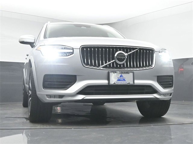 Used 2022 Volvo XC90 T6 Momentum w/ Climate Package image 39