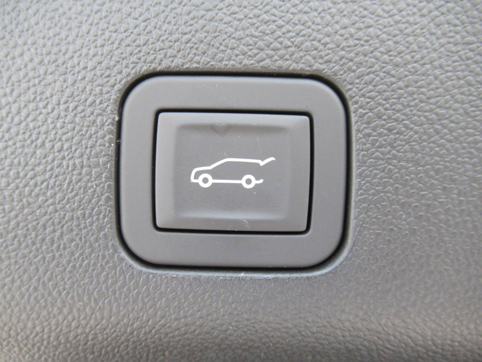 New 2026 GMC Yukon Denali w/ Advanced Technology Package RWD image 42