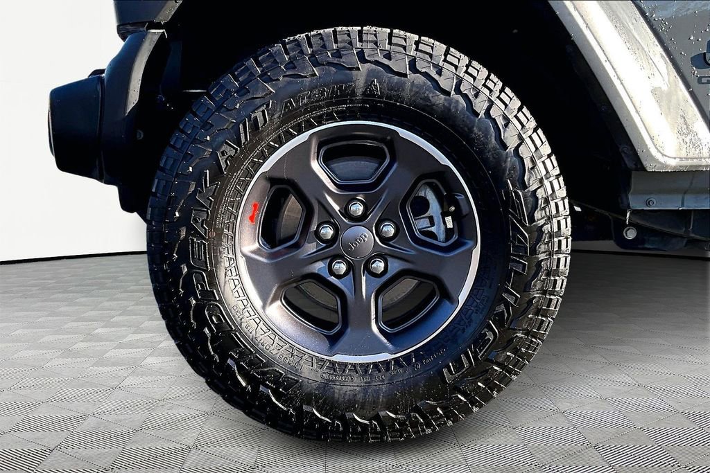 Used 2020 Jeep Gladiator Sport w/ Quick Order Package 24S image 21