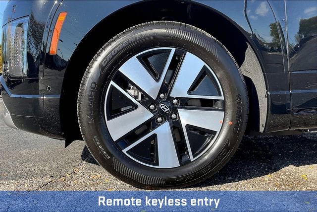 New 2026 Hyundai Ioniq 9 SEL image 14