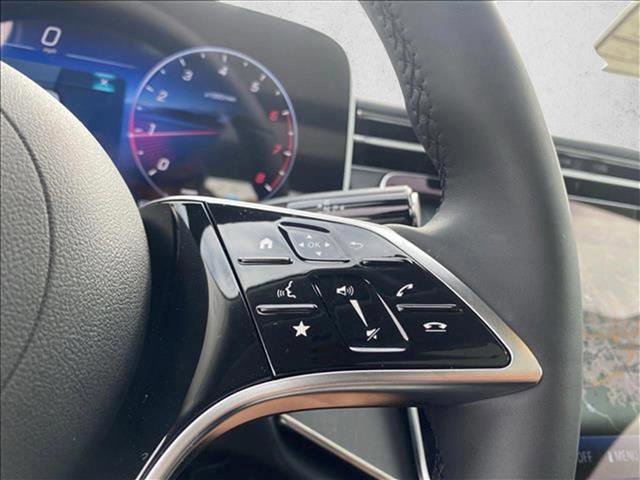 Used 2025 Mercedes-Benz E 350 4MATIC Sedan image 15