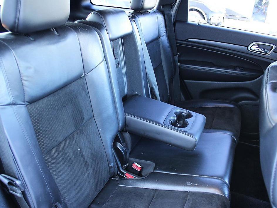 Used 2018 Jeep Grand Cherokee Altitude image 14