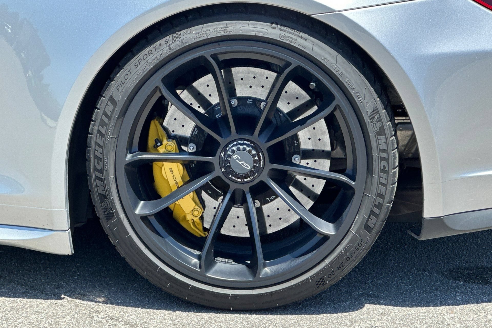 Used 2018 Porsche 911 GT3 RWD image 42