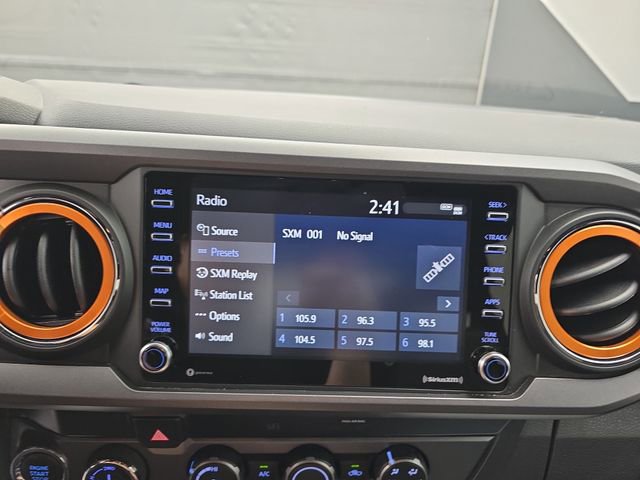 Used 2020 Toyota Tacoma TRD Off-Road image 30