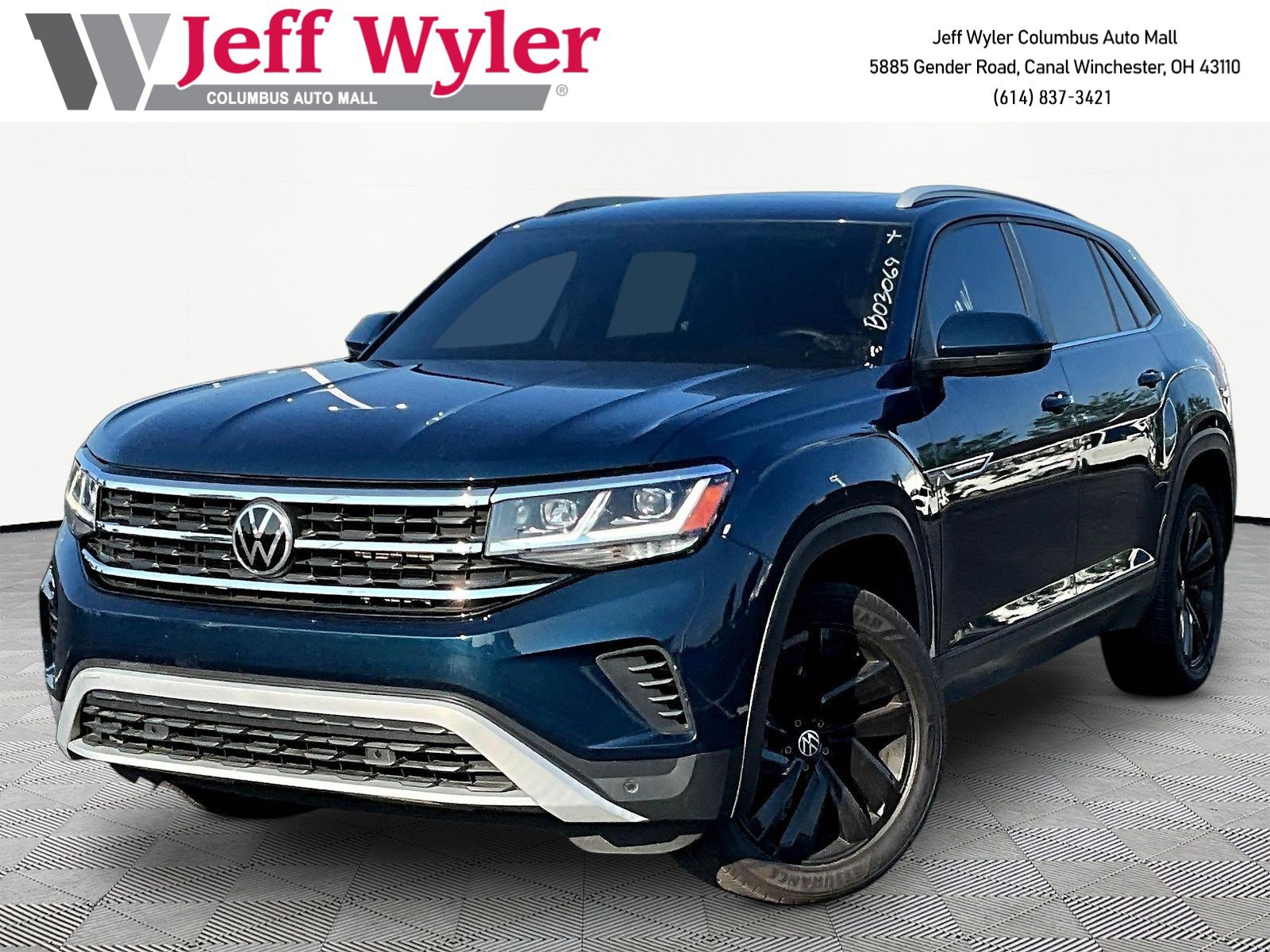 Used 2022 Volkswagen Atlas Cross Sport SE w/ Panoramic Sunroof Package