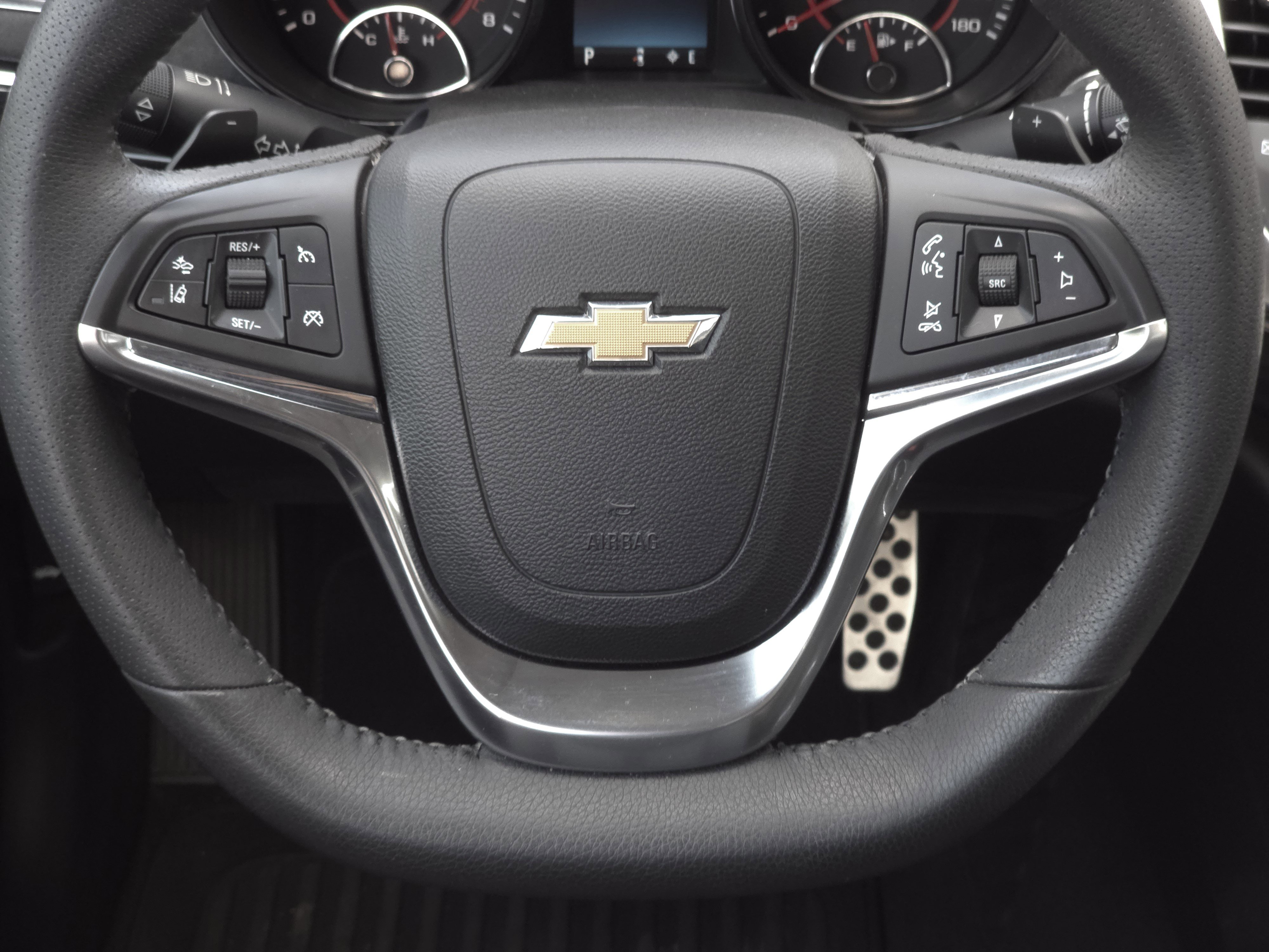 Used 2014 Chevrolet SS image 25