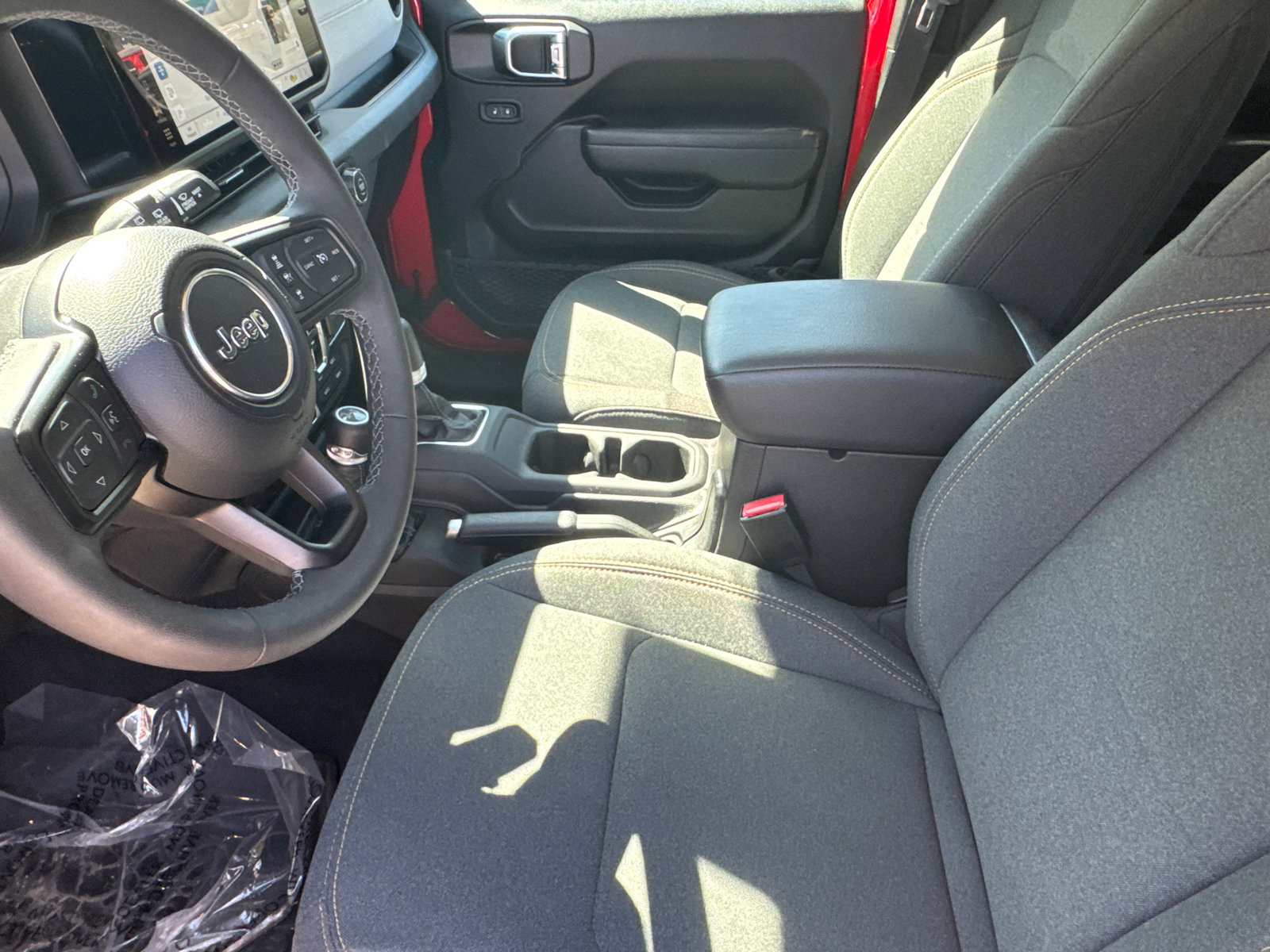 Used 2025 Jeep Wrangler Willys image 10