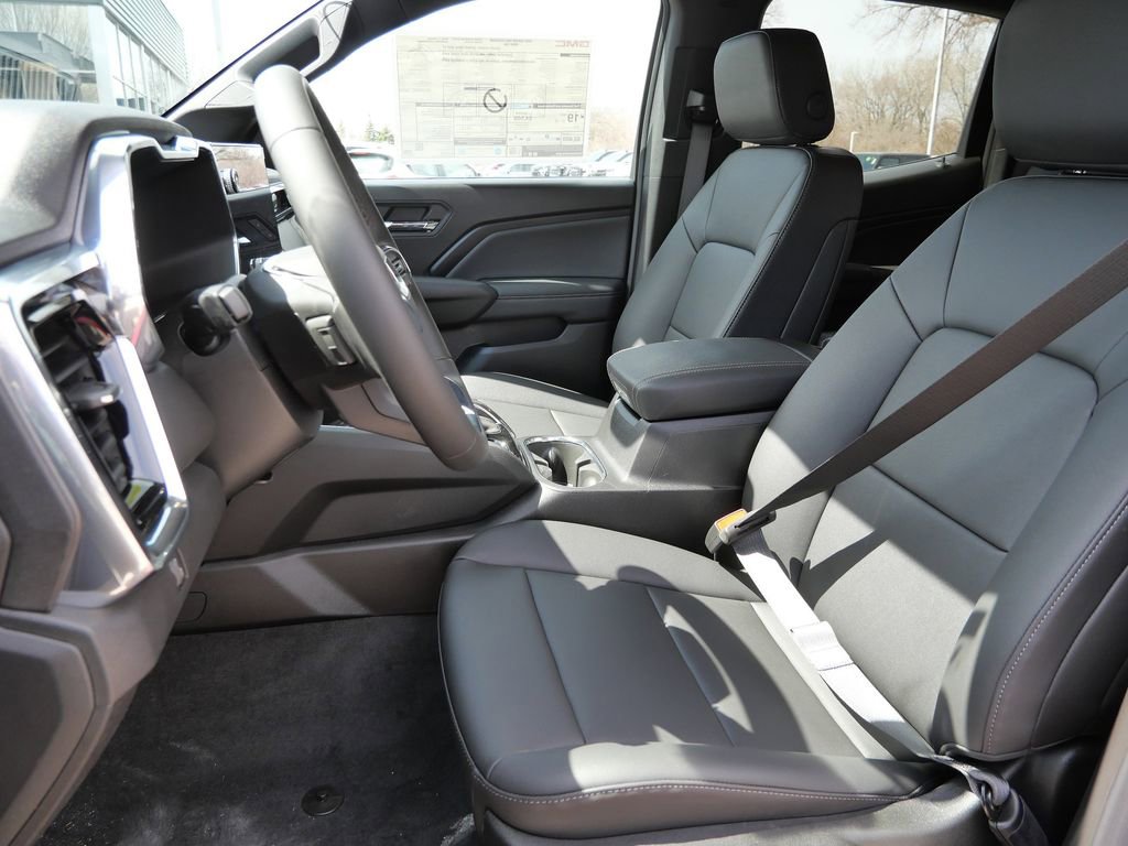 New 2026 GMC Canyon Elevation w/ Convenience Package image 34