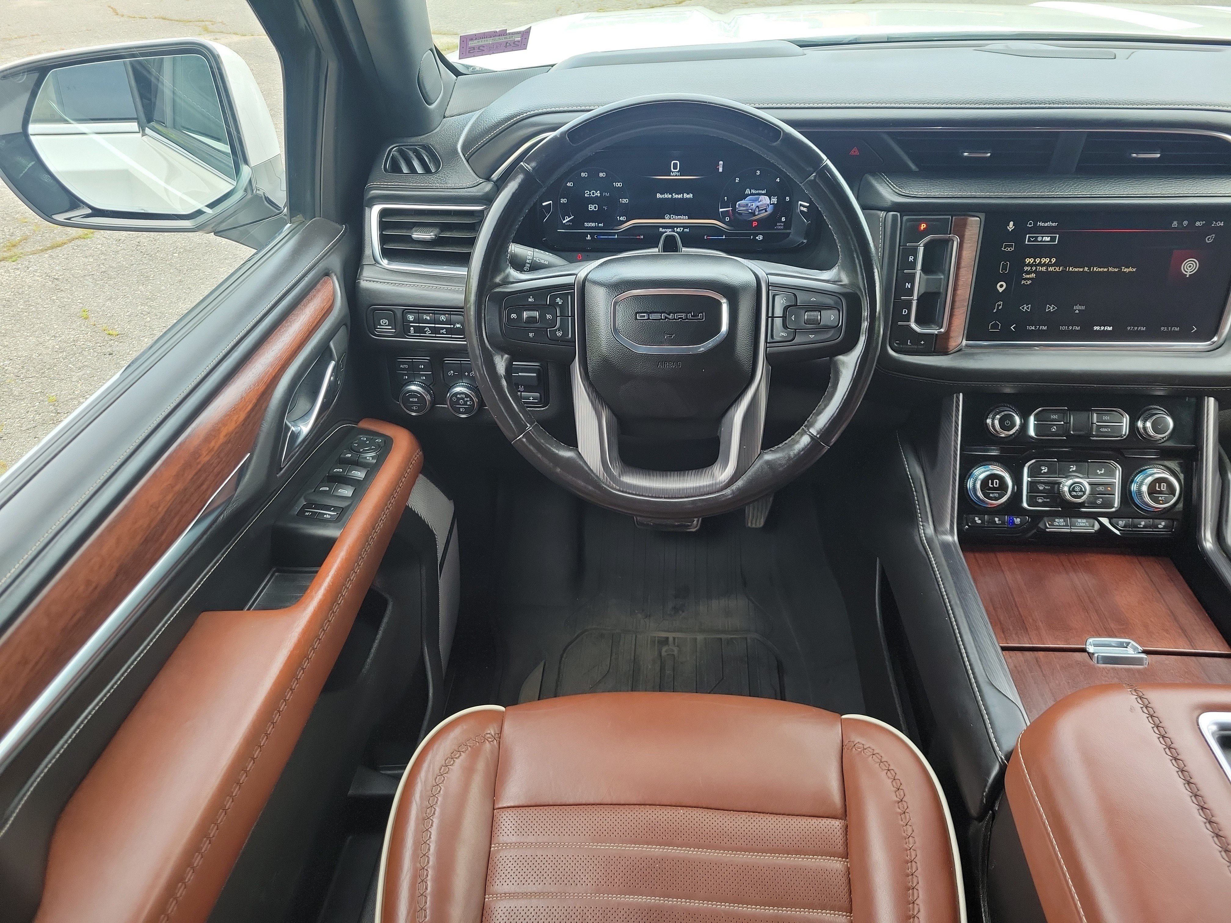 Used 2023 GMC Yukon XL Denali Ultimate AWD/4WD image 20